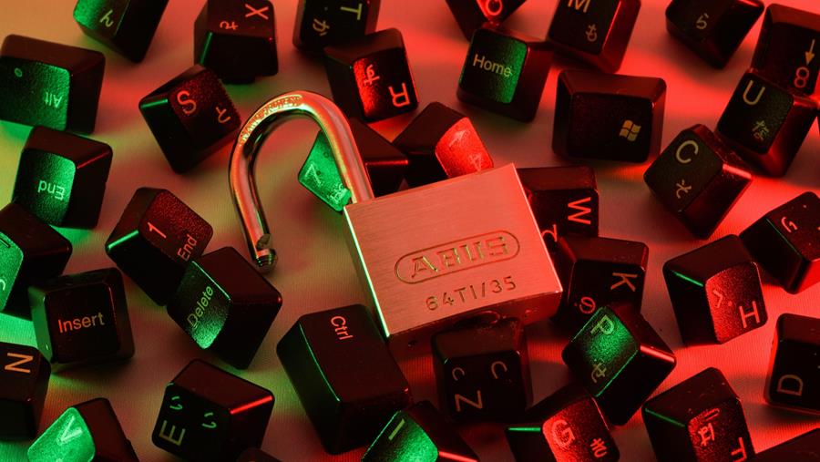 Séparer l'identité et l'accès dans de la sécurité de l'information