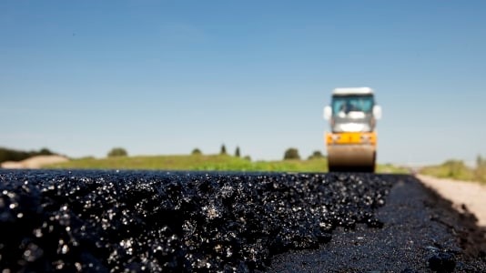 Er is voor het eerst fossielvrij asfalt aangebracht in Nederland