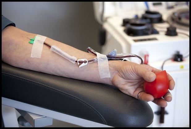 Wetsvoorstel beoogt afschaffing uitsluitingsperiode bloeddonatie door MSM