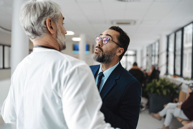 'Ook het getuige zijn van agressie kan impact hebben op een zorgverlener'