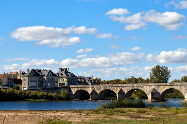 Une commune française interdit à ses habitants de tomber malades