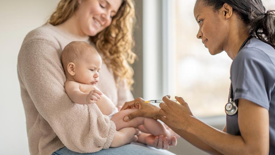 Rougeole: un premier vaccin dès six mois?