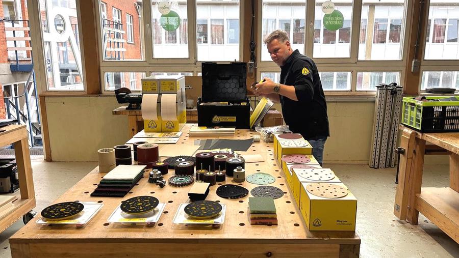 Klingspor opent modern opleidingscentrum in Duitsland